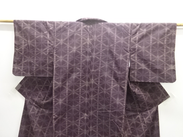  幾何学模様織出し手織り紬着物